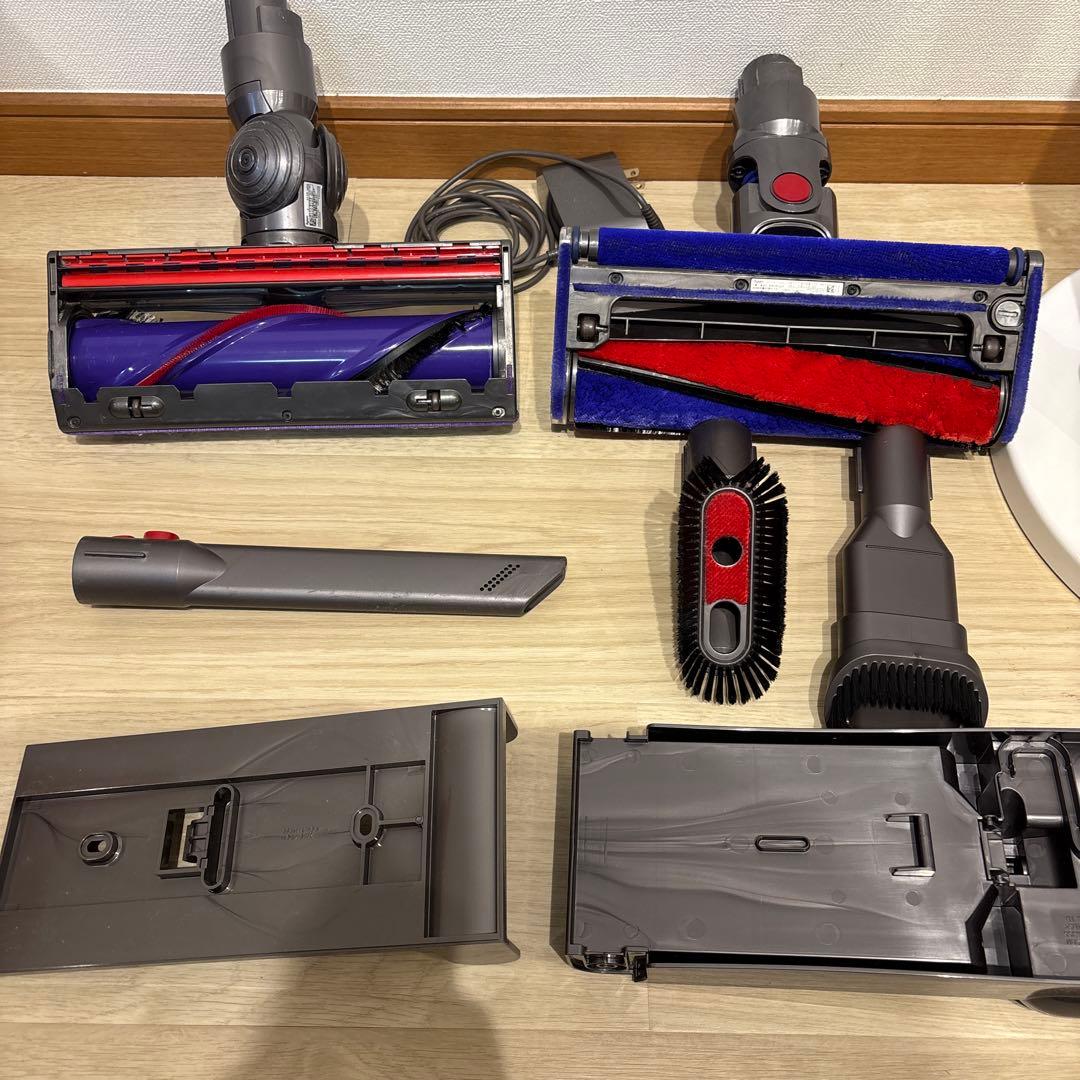 動作品 ダイソン V11 absolute SV14　純正スタンド/バッテリー