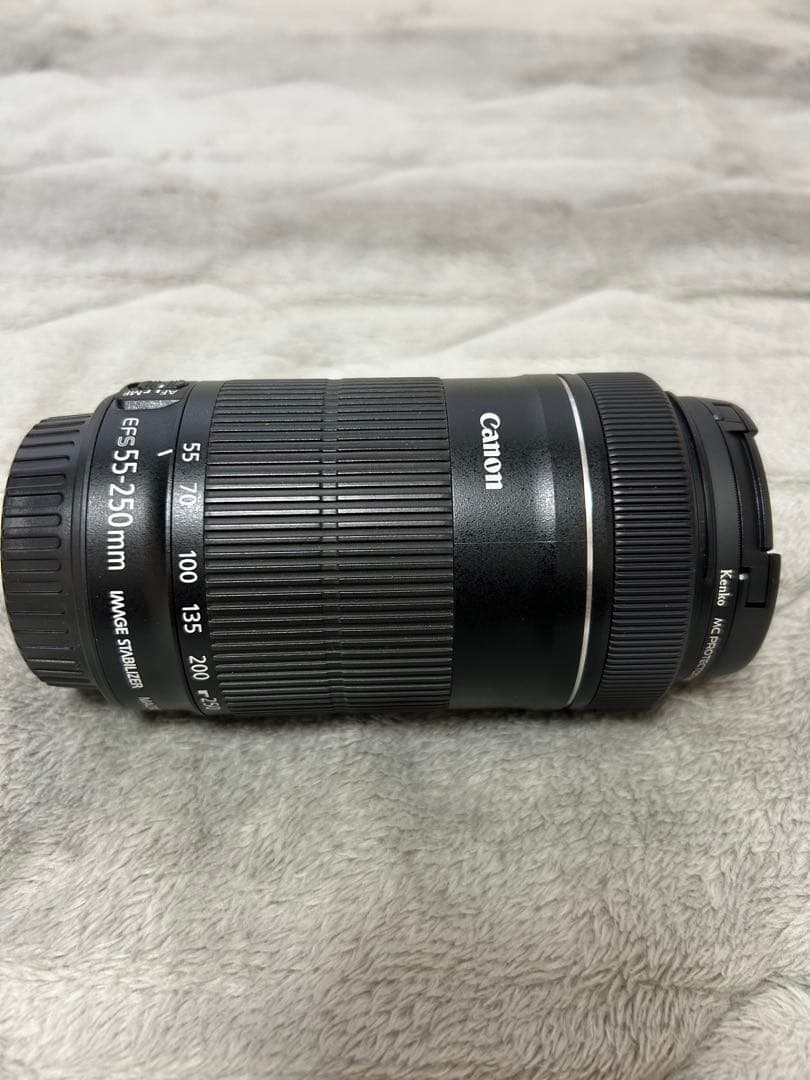 Canon EOS Kiss X7i ダブルズームキット★リングにベタつきアリ