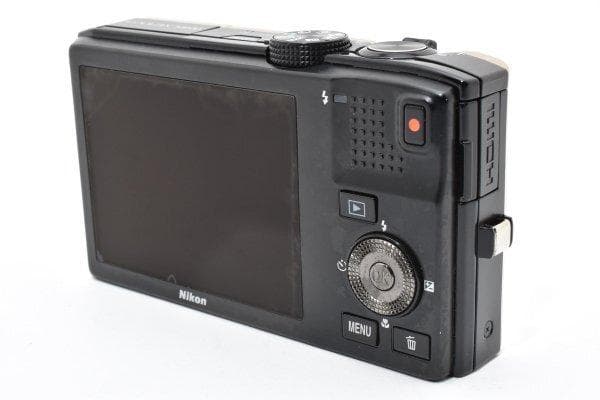 ★美品★Nikon COOLPIX 8100　B016