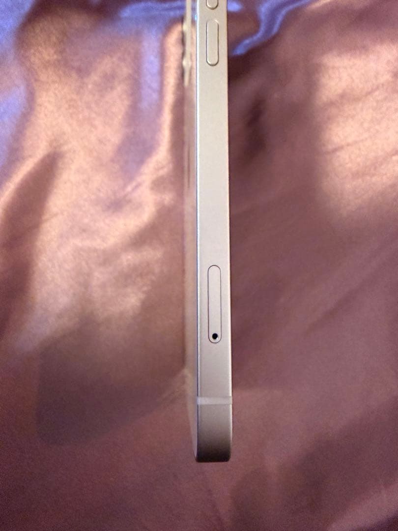Apple iPhone 12 ホワイト 64GB SIMロック解除済