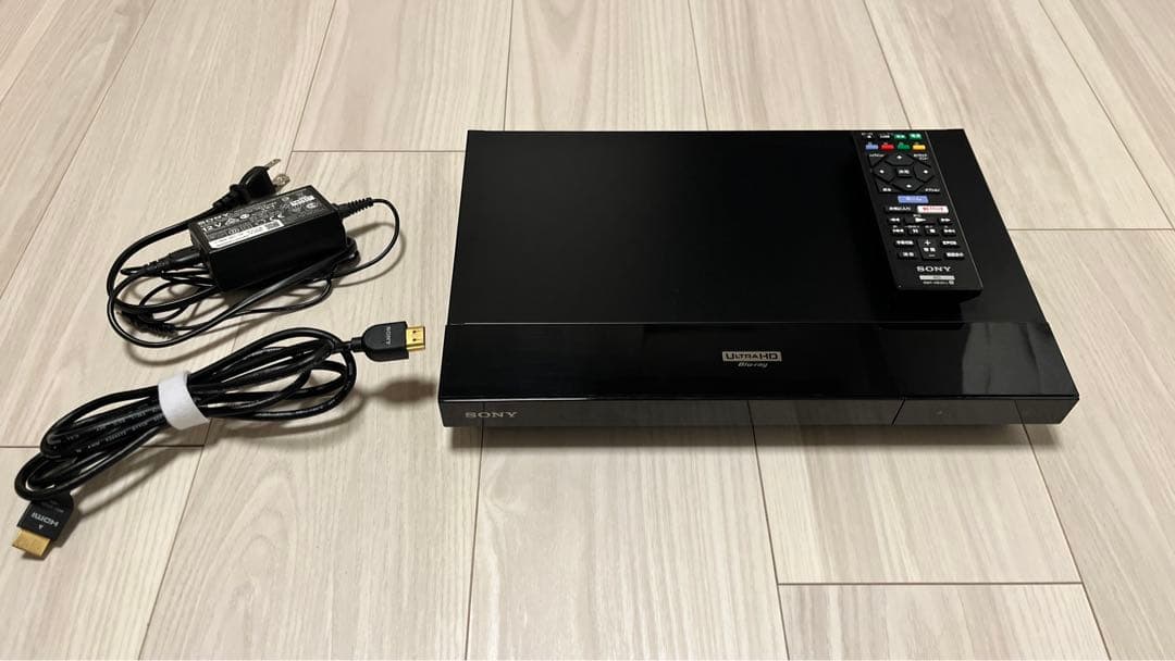 SONY UBP-X700 4K Blu-rayプレーヤー　中古