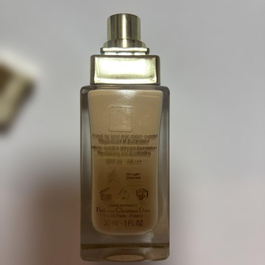 DIOR プレステージ ル フルイド タン ドゥ ローズ 1N