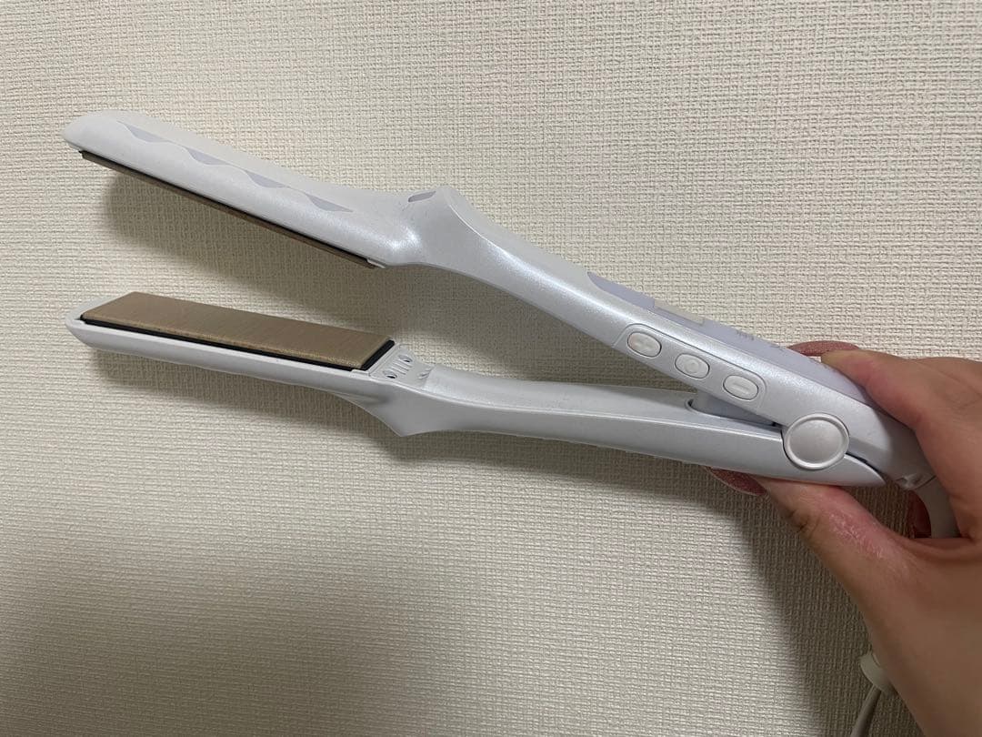 絹女ストレートヘアアイロン ホワイト