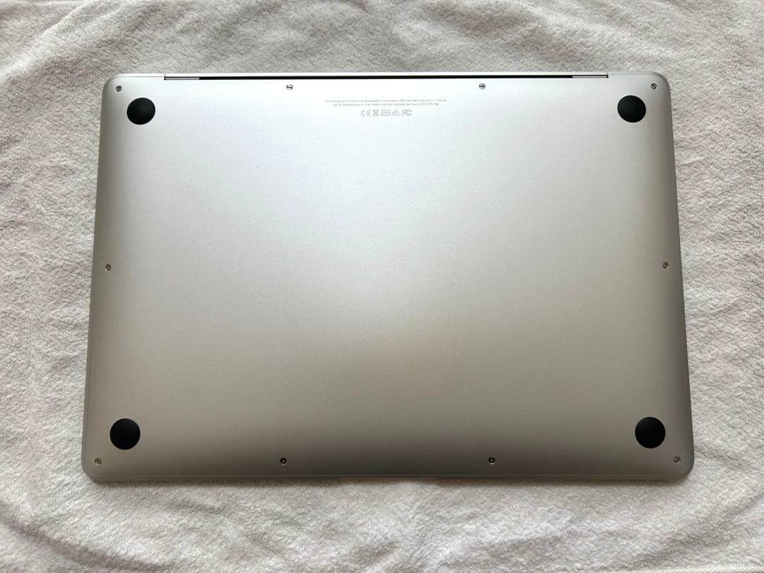 【超美品】Apple MacBook Air 2019 Core i5