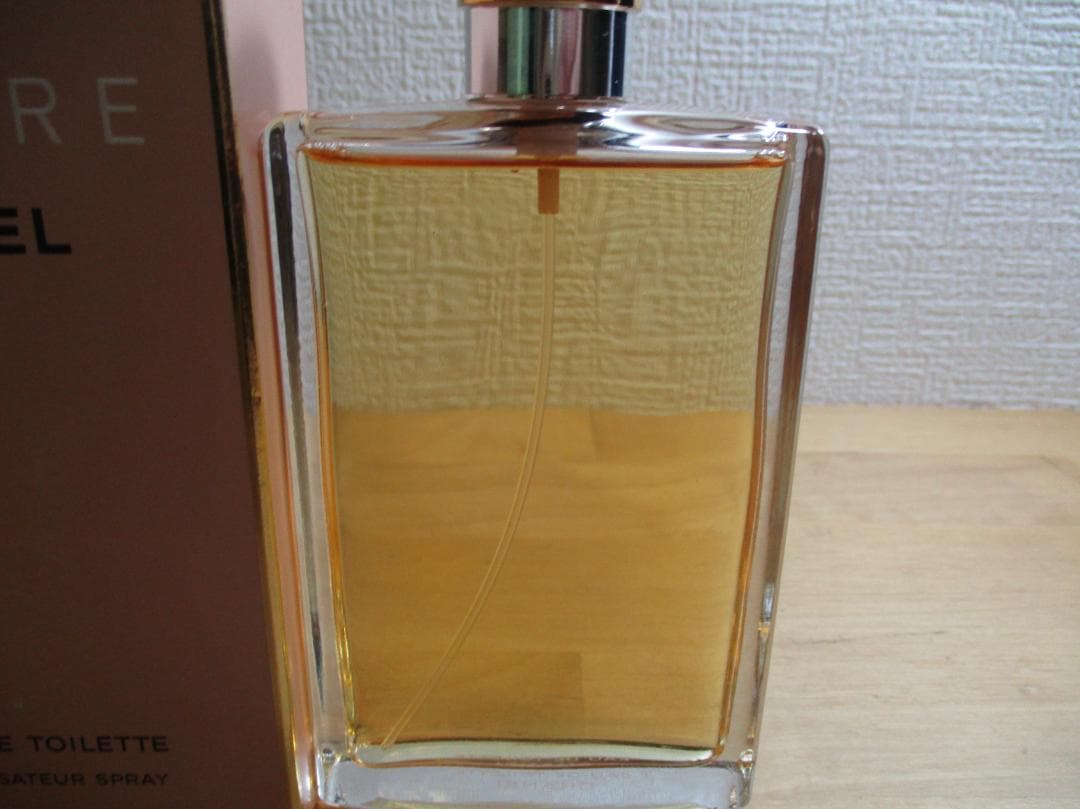 ★★　シャネル　アリュール　１００ｍｌ　ＥＤＴ　ほぼ未使用品　★★