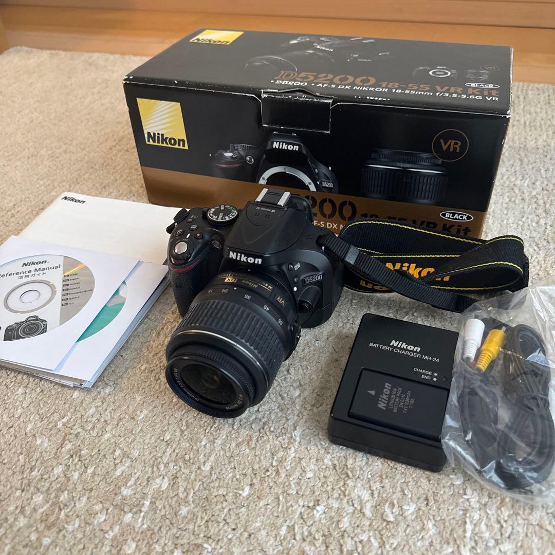 Nikon D5200 18-55VR レンズキット BLACK