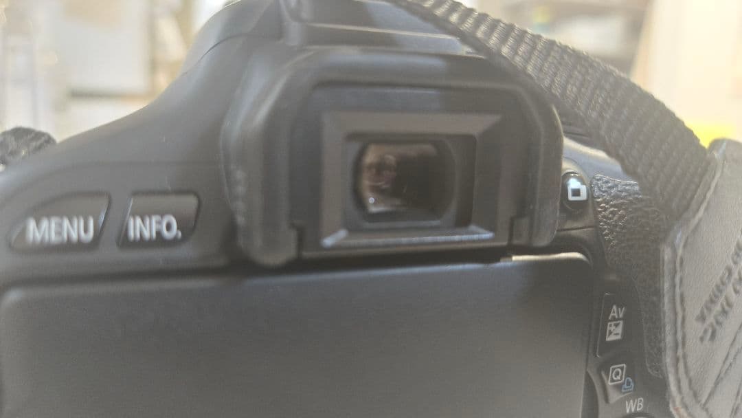 【動作確認済】Canon EOS Kiss X5 レンズキット カメラバッグ付