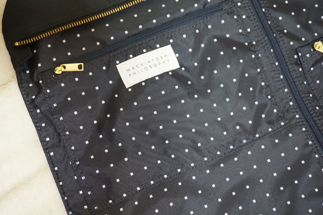 Macintosh Philosophy ガーメント バッグ 黒
