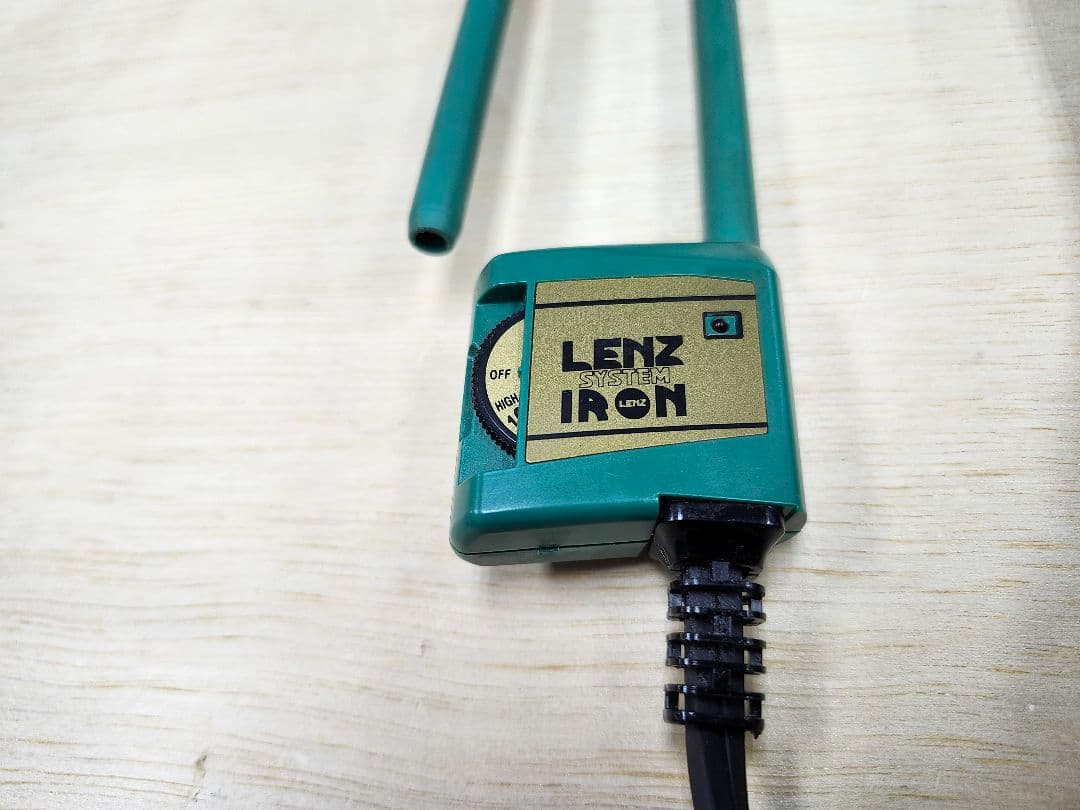 日理★レンツα-8G★中古★五角8㎜★動作確認★理容美容★床屋★パンチ★濡れパン