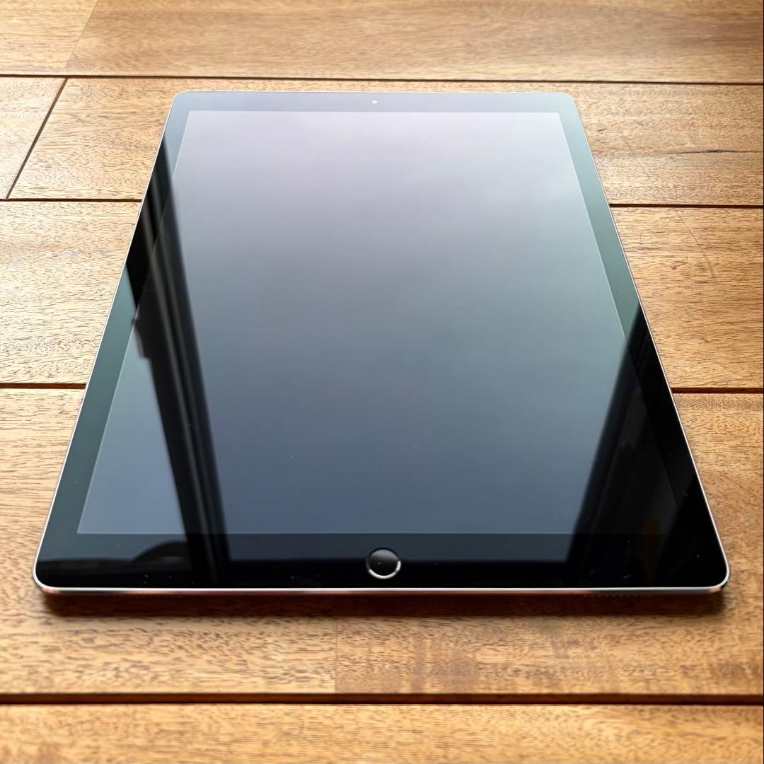 iPad Pro第2世代12.９インチ 64GB SmartKeyboard付き