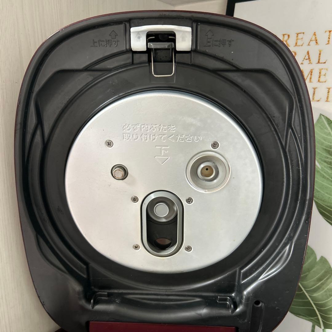 2017年製/東芝/5.5合炊き/IHジャー炊飯器