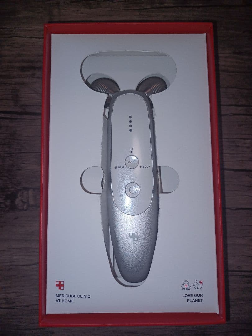 AGE-R EMS ダーマショット　美顔器 (値下げ可)