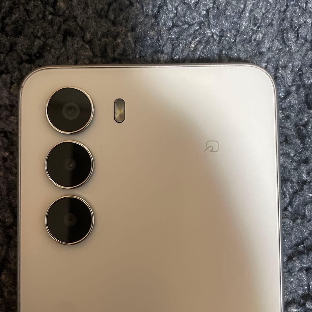 nubia S 5G ホワイト