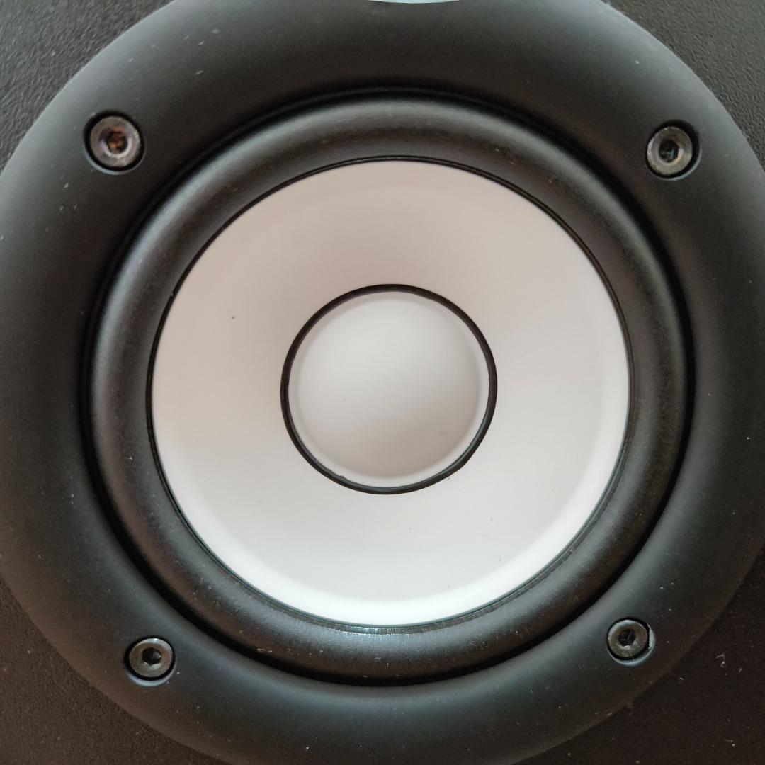 【超美品】YAMAHA HS3 モニタースピーカー オマケつき