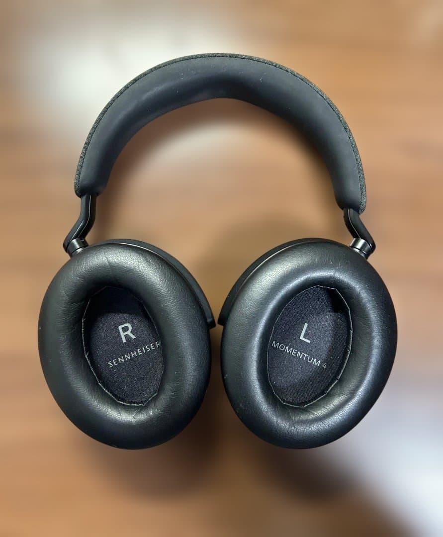 【美品】SENNHEISER MOMENTUM4 Wireless