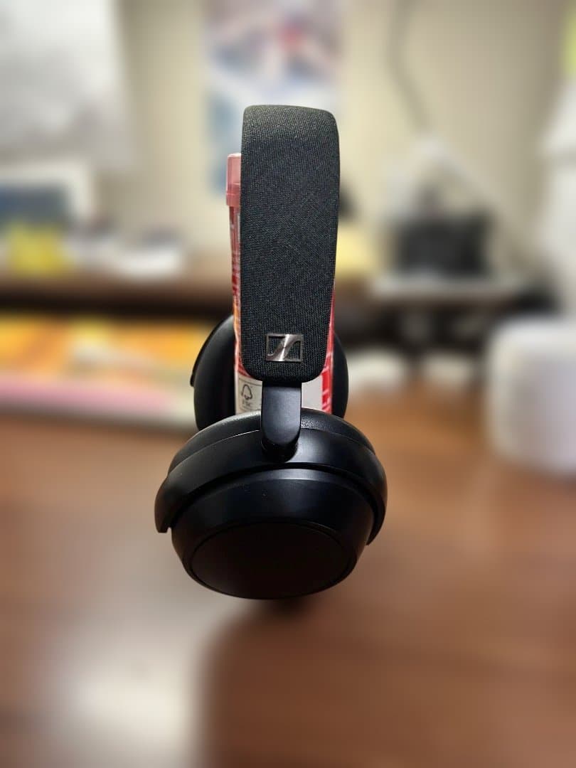 【美品】SENNHEISER MOMENTUM4 Wireless