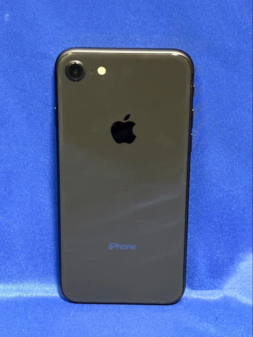 ● iPhone 8 64GB MQ782J/A docomo判定結果：○