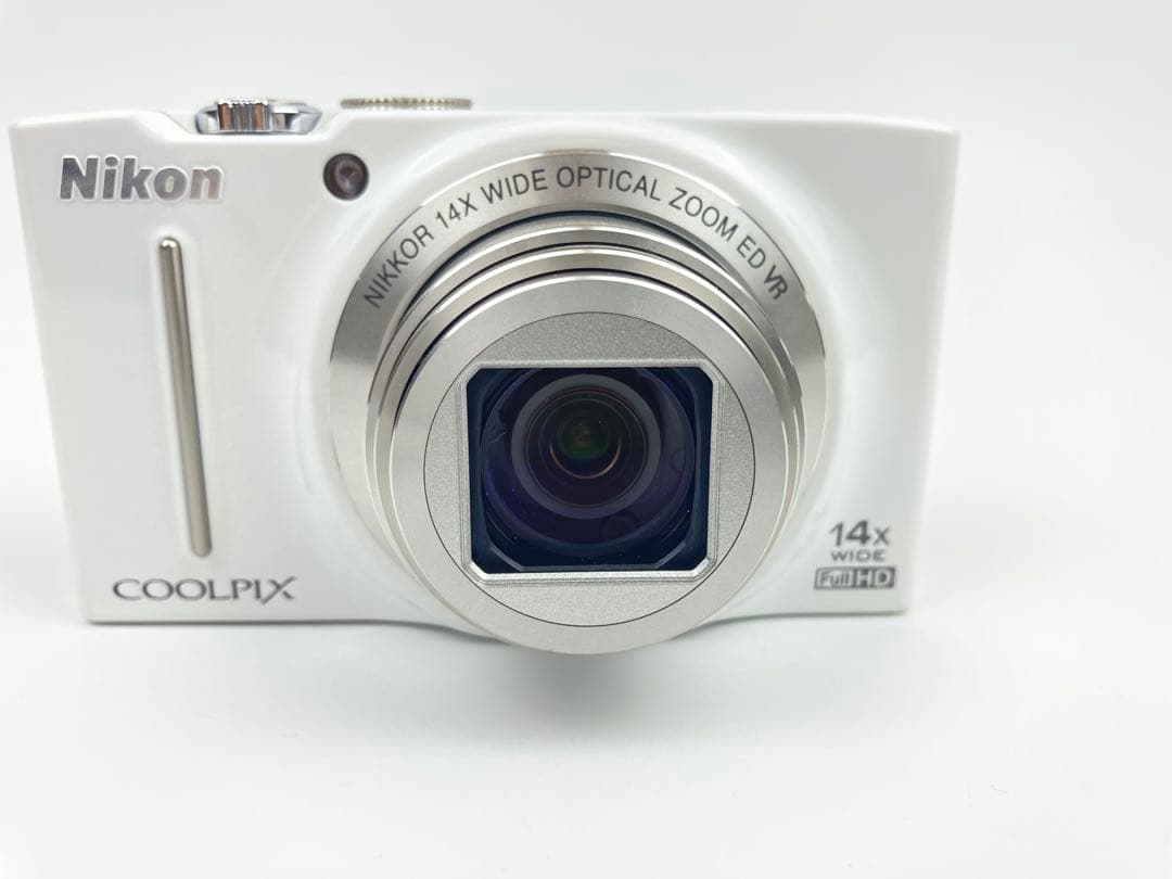 【極美品】Nikon COOLPIX S8200WH コンデジ ホワイト