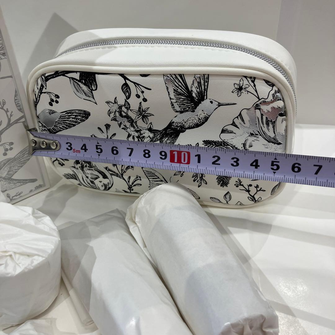 エスティローダー　化粧下地5個セット 花と鳥デザインポーチ 2万円相当
