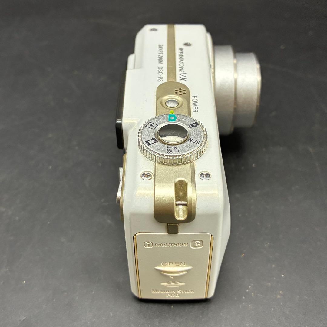 【動作OK】SONY DSC-P8 Cyber-shot ソニー デジカメ