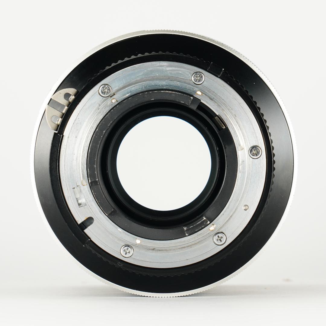 【最高のボケ】ニコン Ai-s Nikkor 135mm F2 977