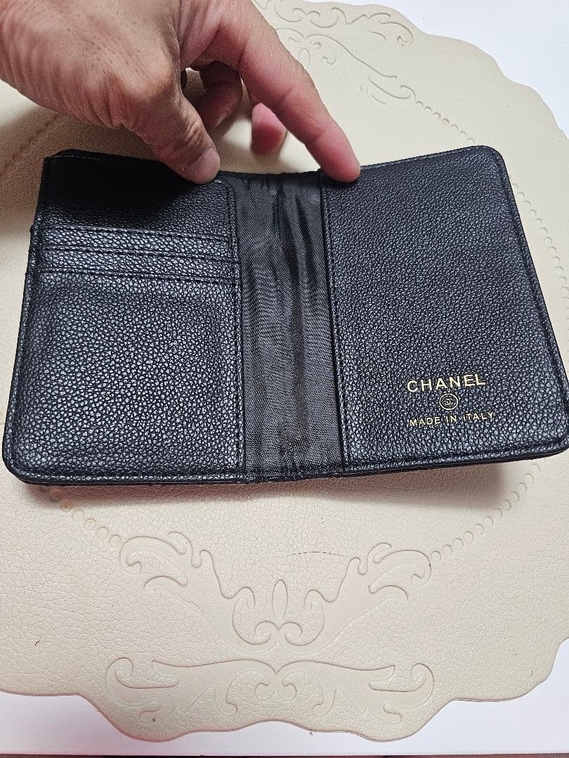 CHANELパスポートケースノベルティ