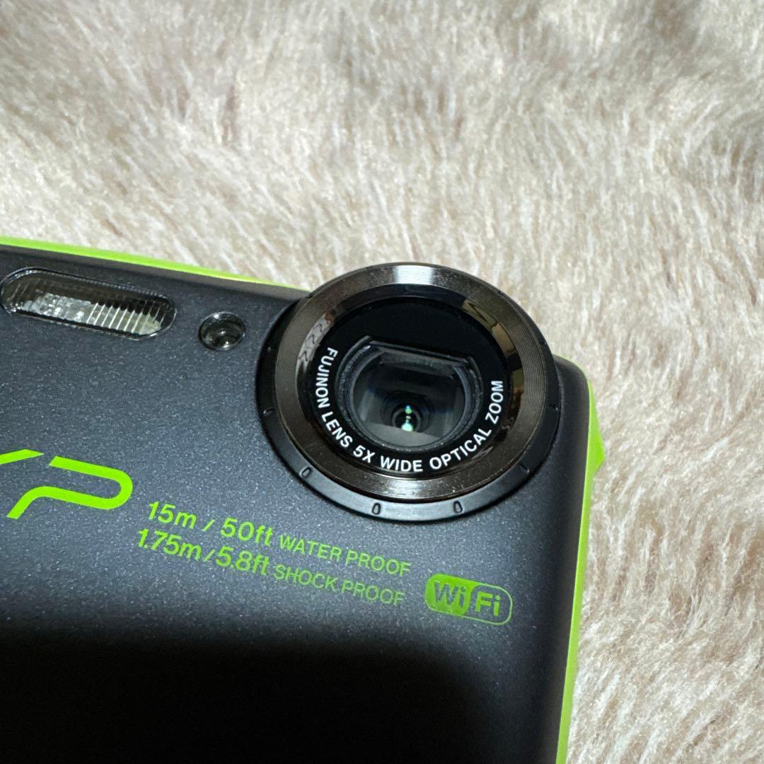 デジタルカメラ FUJIFILM Fine Pix XP90