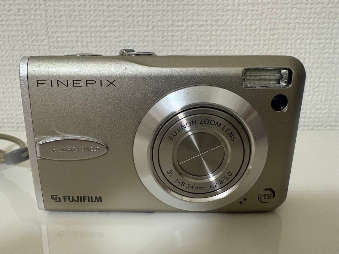 【動作確認済】Fujifilm FinePix F30 コンデジ