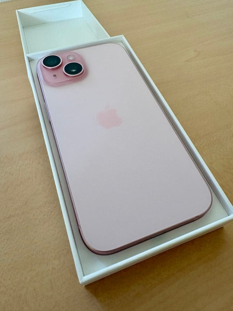 iPhone15 128GB ピンク SIMフリー【美品】
