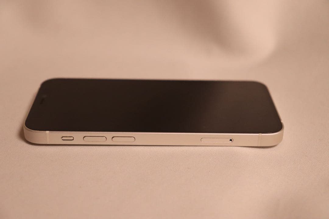 ガ*ー様 【美品】iPhone12 mini SIMフリー 64GBホワイト