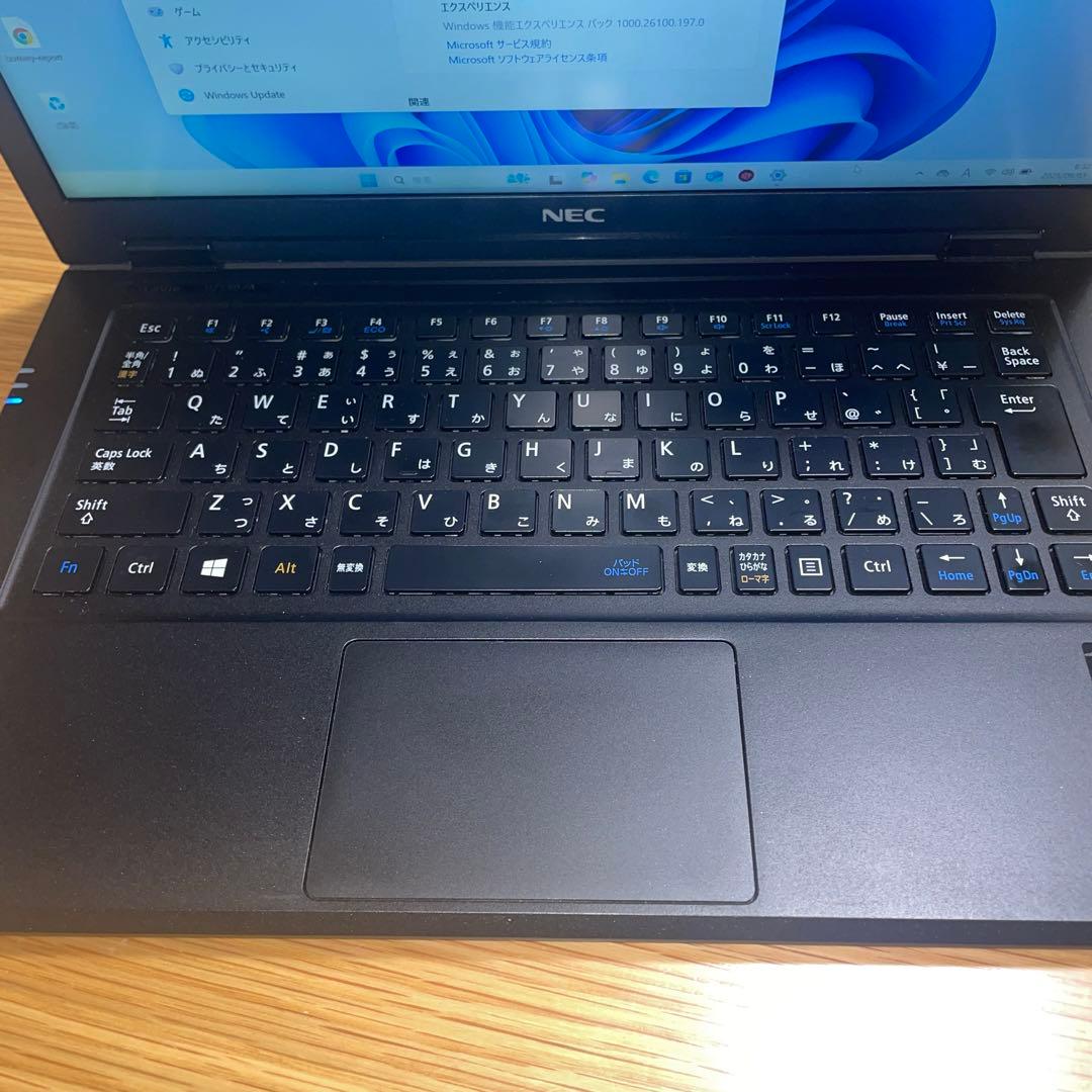 〈訳ありジャンク〉超軽量！超快適！Office付きNEC LAVIE HZ550