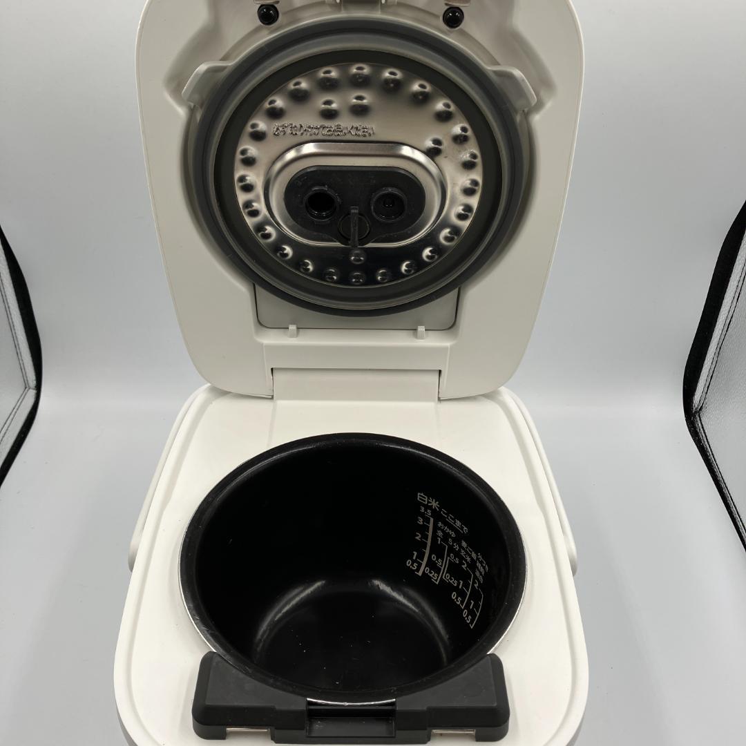 0306-14☆炊飯器☆TOSHIBA☆2023年製☆3.0合☆圧力IHジャー