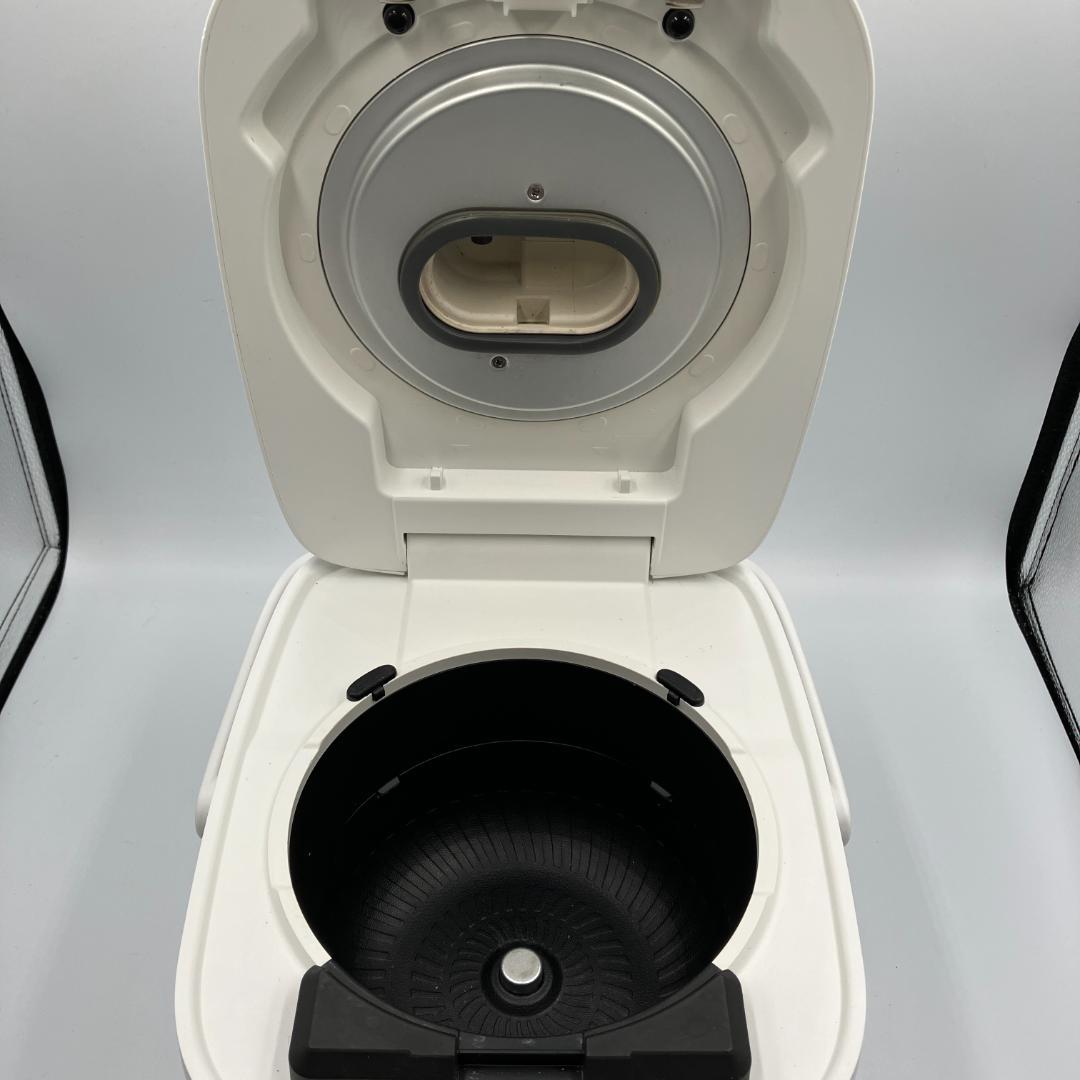 0306-14☆炊飯器☆TOSHIBA☆2023年製☆3.0合☆圧力IHジャー