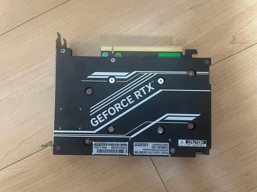 玄人志向 GEFORCE RTX 4060 8GB