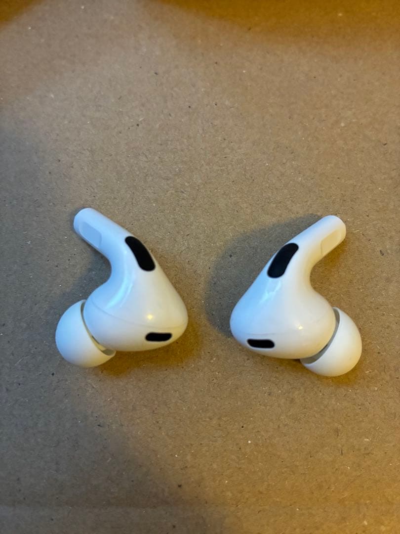 ★美品★確実正規品 AirPods pro2 おまけ多数