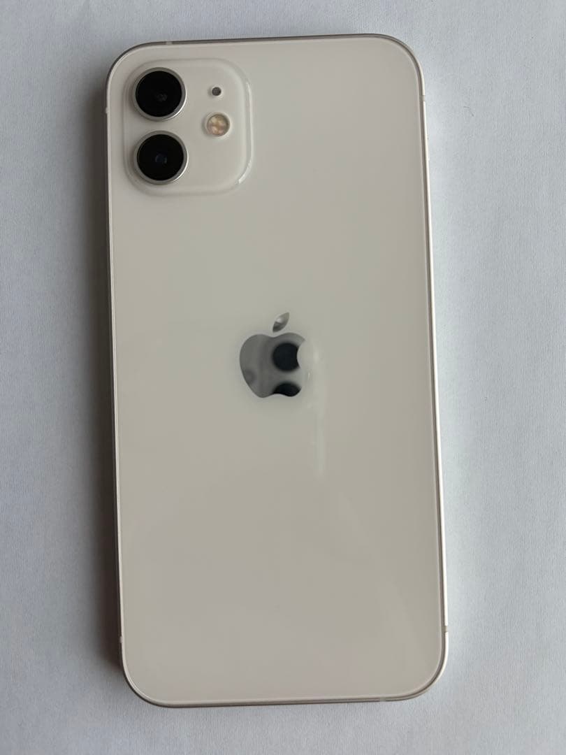 学泉　Apple iPhone 12 ホワイト 本体　128GB