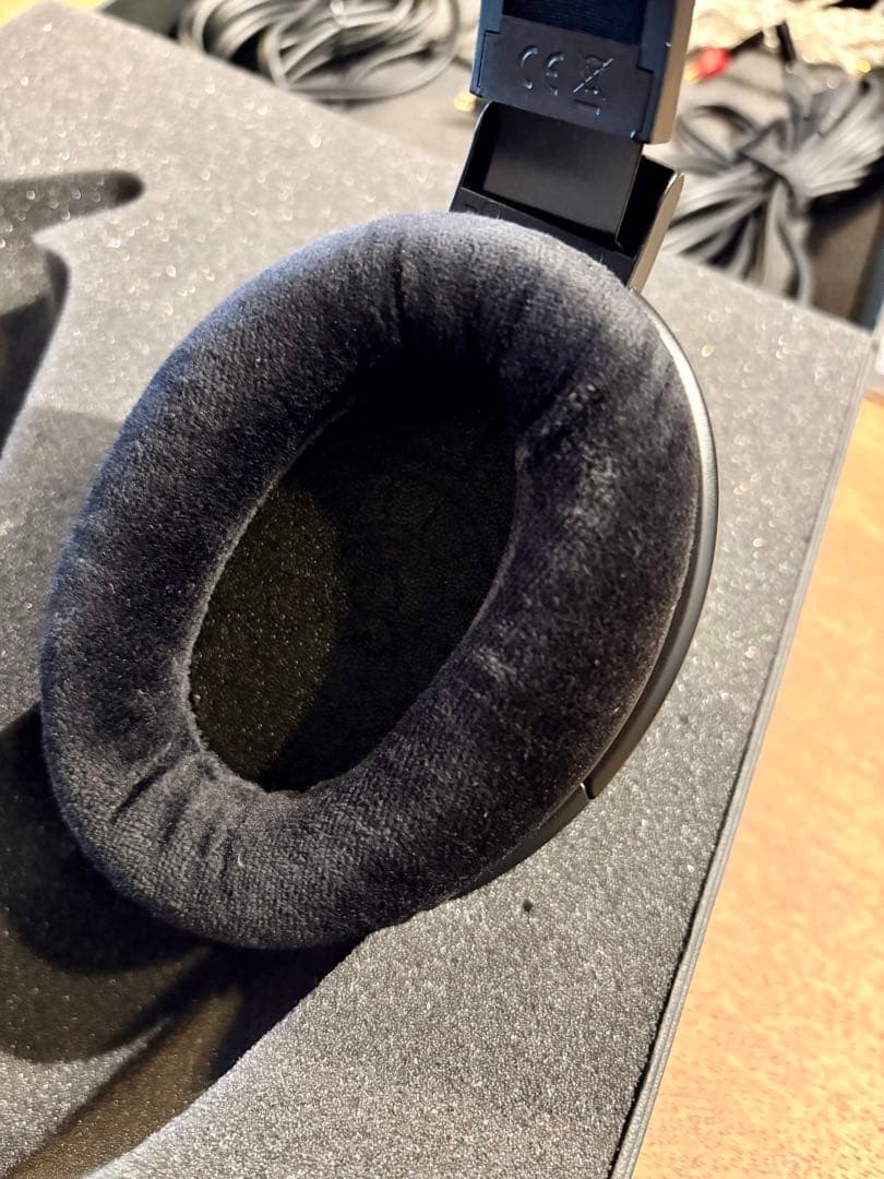 Sennheiser HD 660S 純正イヤーパッド交換済