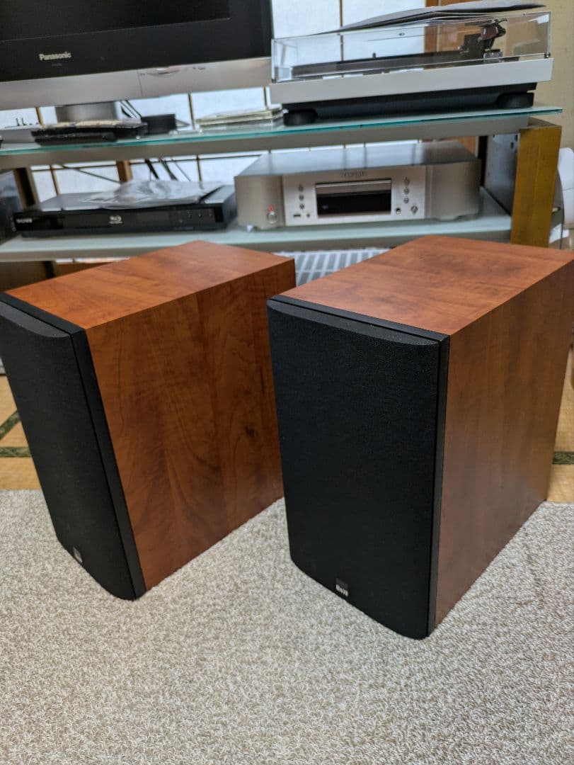 B&W 685　b&w 685　Bowers & Wilkins 685