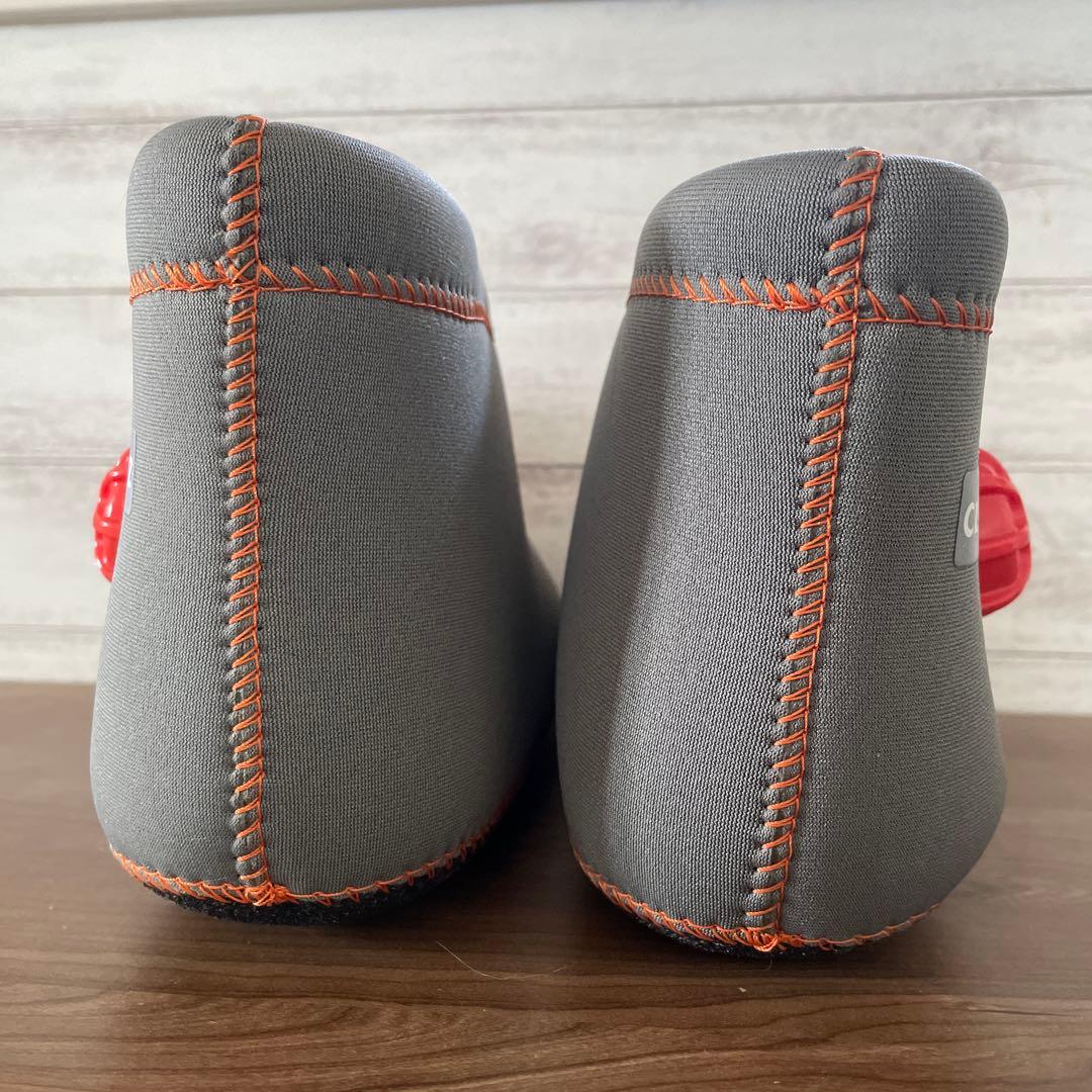 【美品】クロッツ　やわらか湯たんぽ　足用ショートタイプ　グレー　M（27cm）