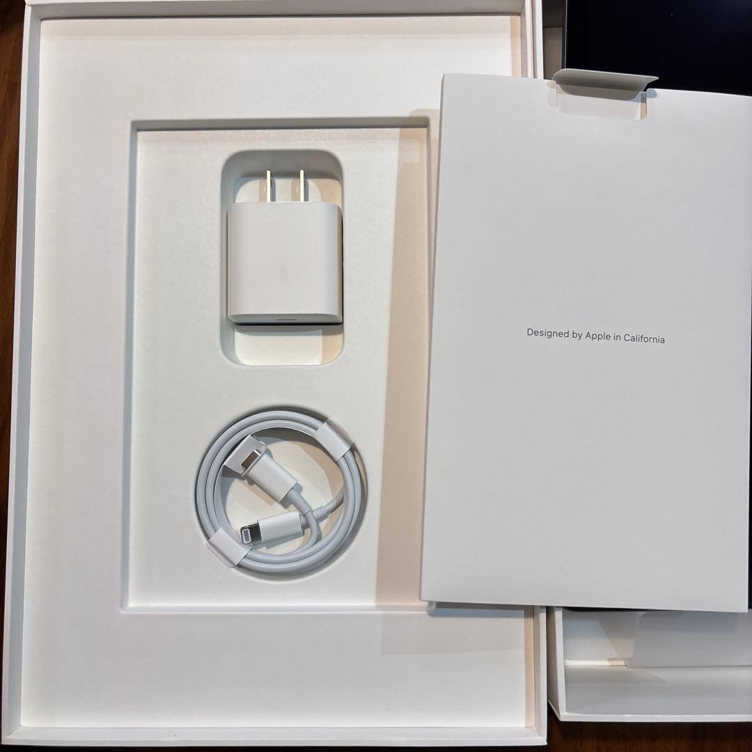 【美品】iPad 第9世代 wifiモデル 64GB