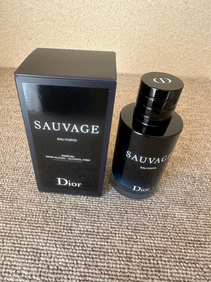 【新品未使用】DIOR ソヴァージュ オー フォルト 100ml