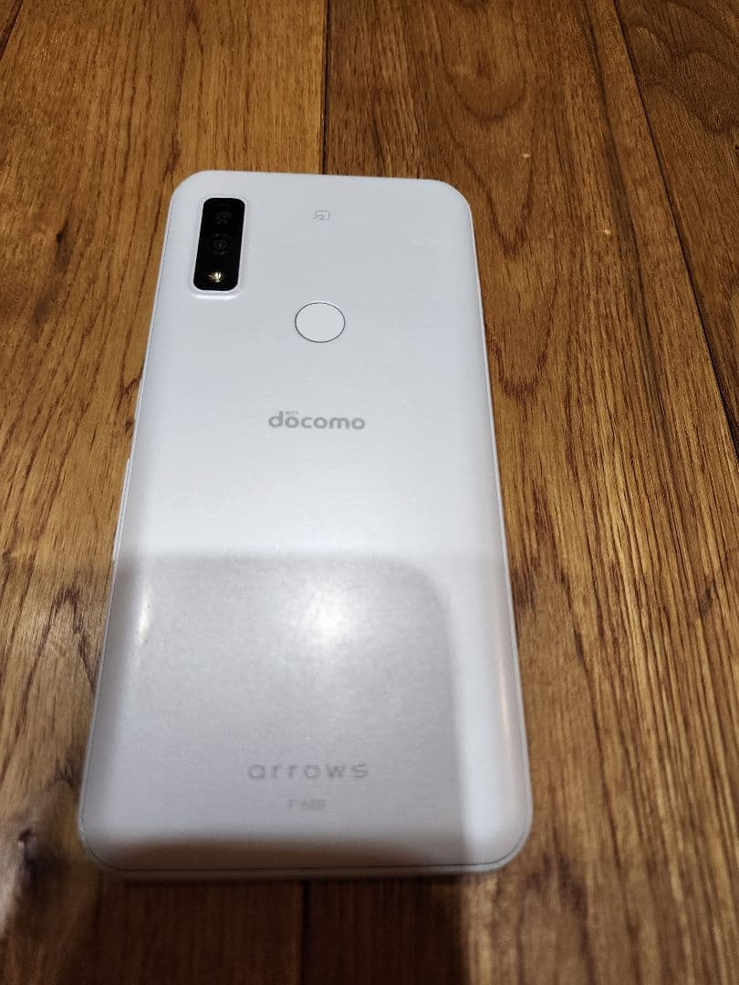 スマートフォン本体 Arrows F51b