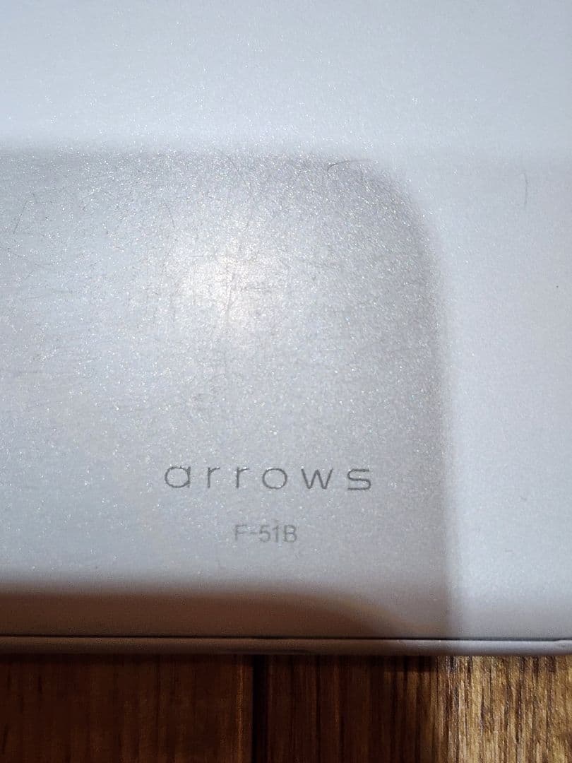 スマートフォン本体 Arrows F51b