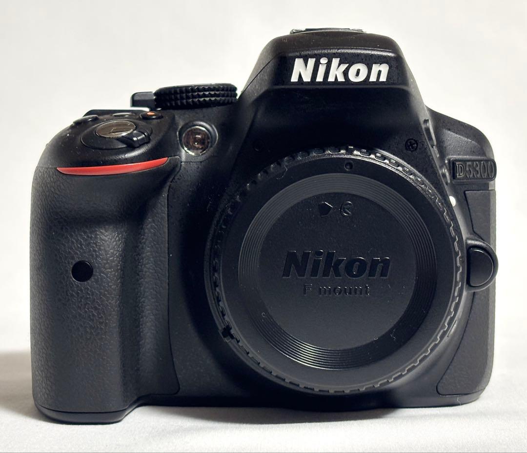 【ほぼ新品 元箱付き 付属品多数】 Nikon D5300 レンズキット