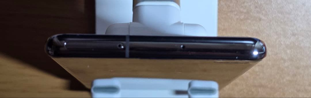 Samsung Galaxy S10+　au　SCV42