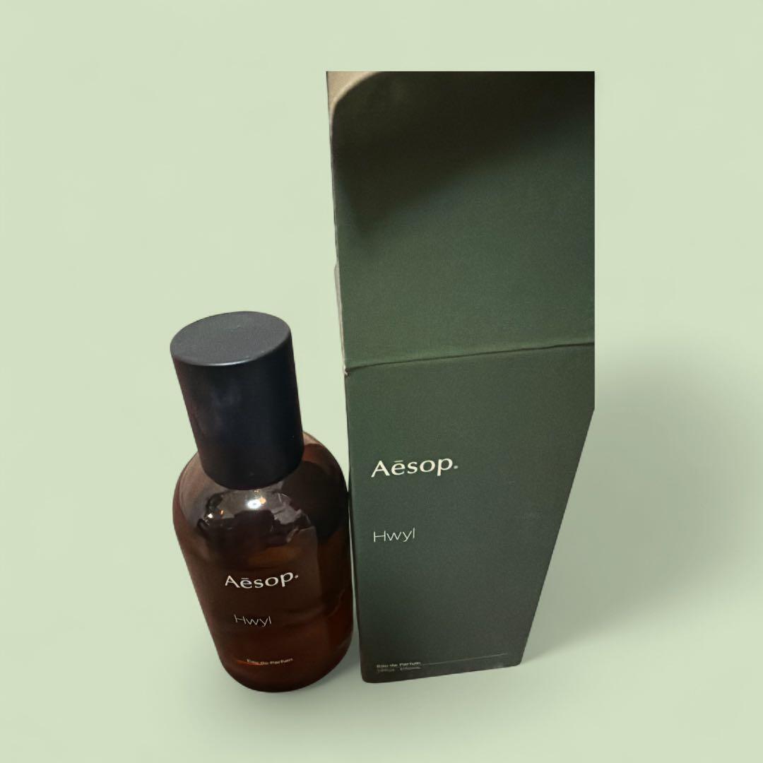Aesop Hwyl 香水 箱入り