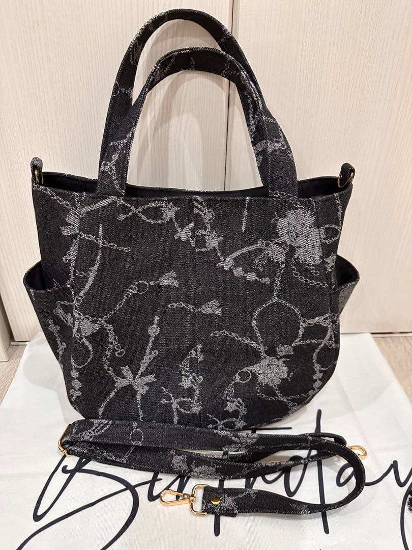 新品黒リボンデニムジーンズリメイクバック２点おまとめお取り置き用