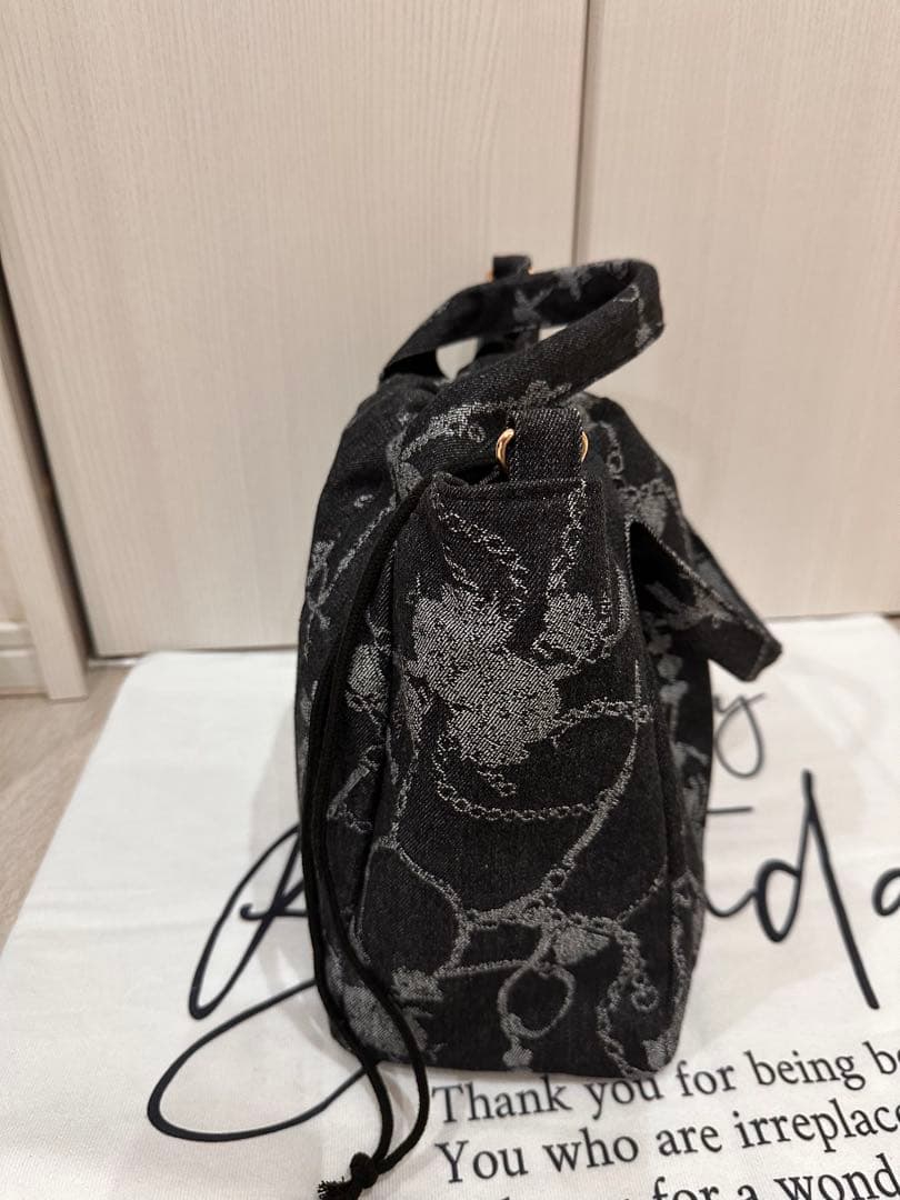 新品黒リボンデニムジーンズリメイクバック２点おまとめお取り置き用
