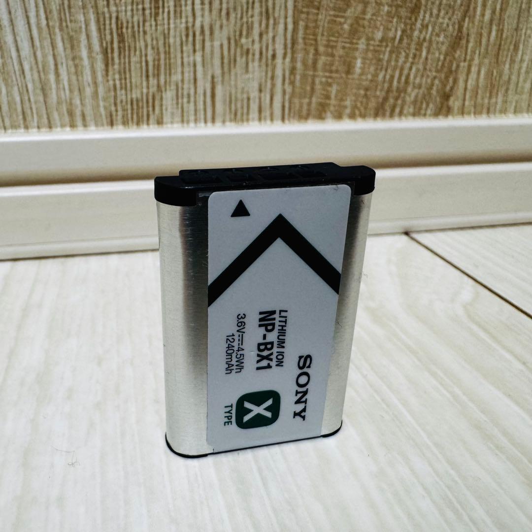 ソニー　カメラ　DCS-WX500