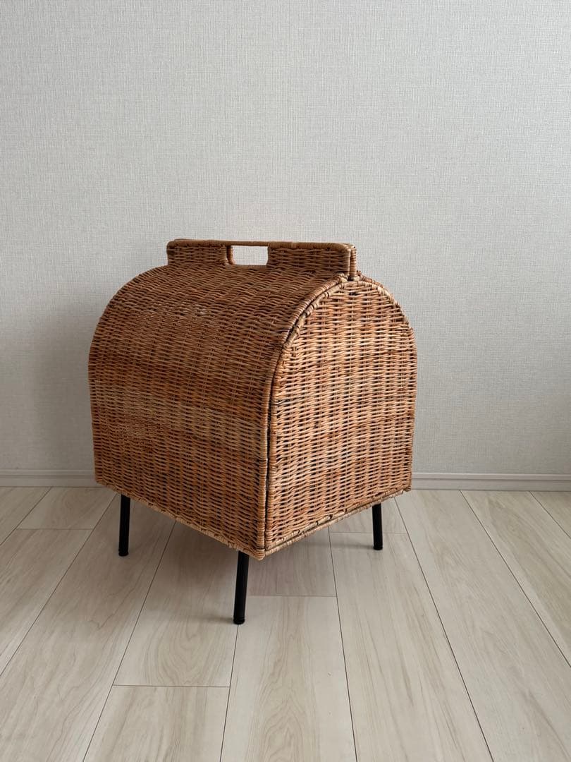 IKEA UTSADD ウートソッド　キャットハウス　クッション付